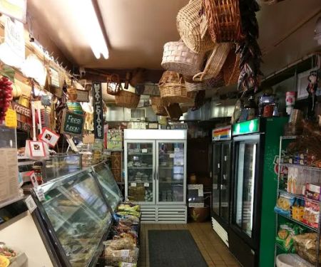 Nana's Deli & Restaurant