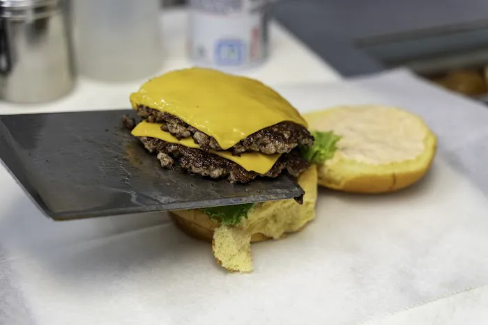 CARS Eatery Picture 5