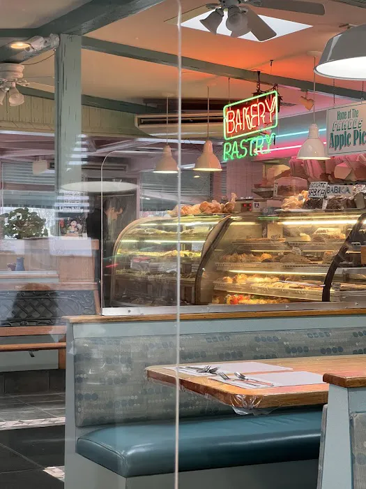 Ritz Diner Picture 5