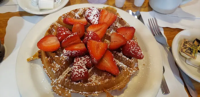 Ritz Diner Picture 8