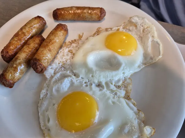 Ritz Diner Picture 3