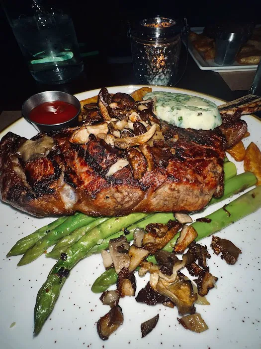 Old Fields Restaurant Greenlawn Picture 7