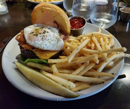 Swallow Kitchen & Cocktails