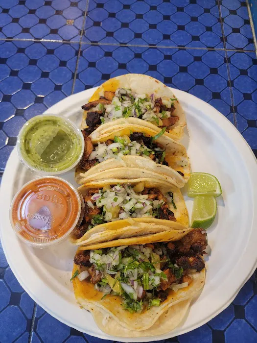 Tres Amigos Picture 7