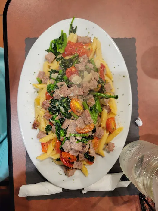 Sardo's Pizzeria Picture 5