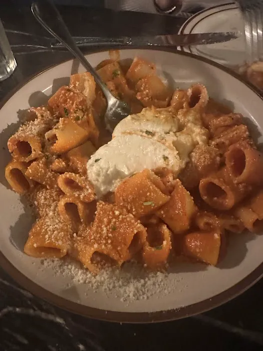 Cefalù Restaurant & Pizzeria Picture 4