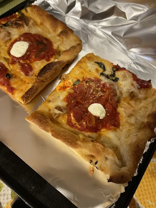 La Nonna's on main st Picture 8