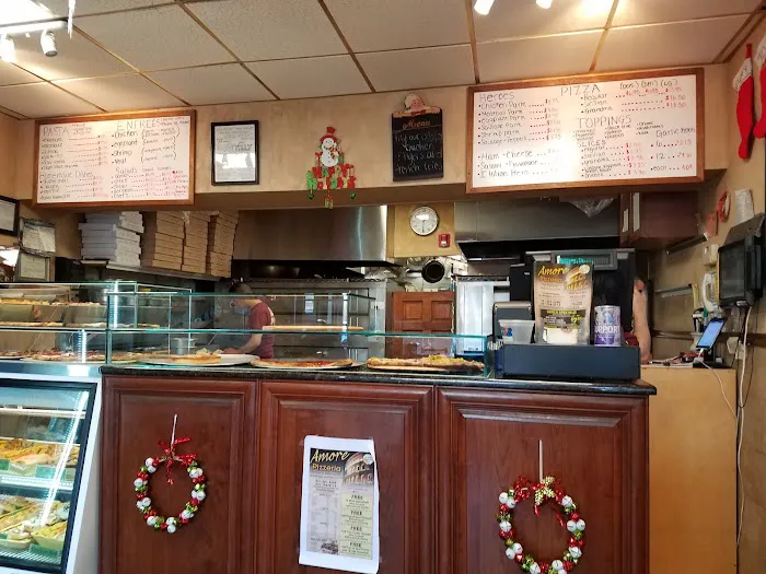 Amore Pizza Picture 6
