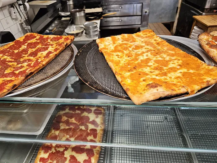 Amore Pizza Picture 3