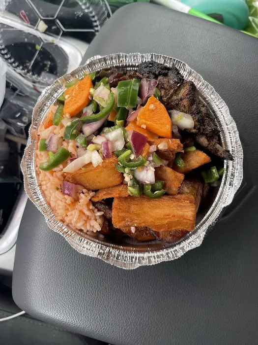 Las Palmas Deli Picture 9