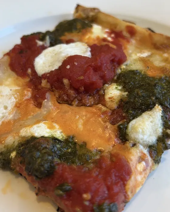 Fattusco's Pizzeria Picture 3