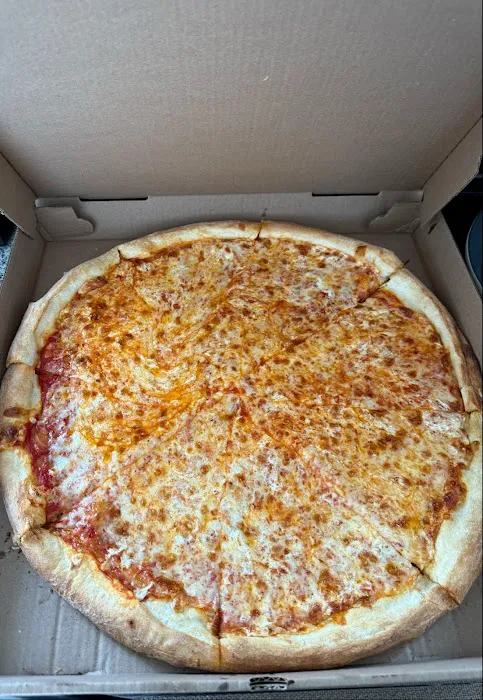 Fattusco's Pizzeria Picture 5