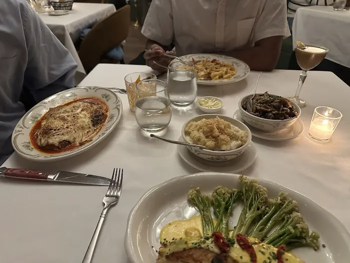 Arlo Kitchen & Bar Picture 5