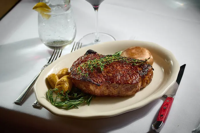 Arlo Kitchen & Bar Picture 2