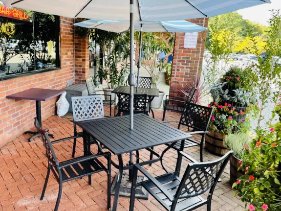 Intermezzo Trattoria & Wine Bar Picture 3