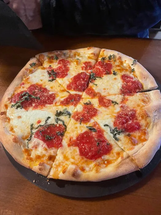 Intermezzo Trattoria & Wine Bar Picture 1