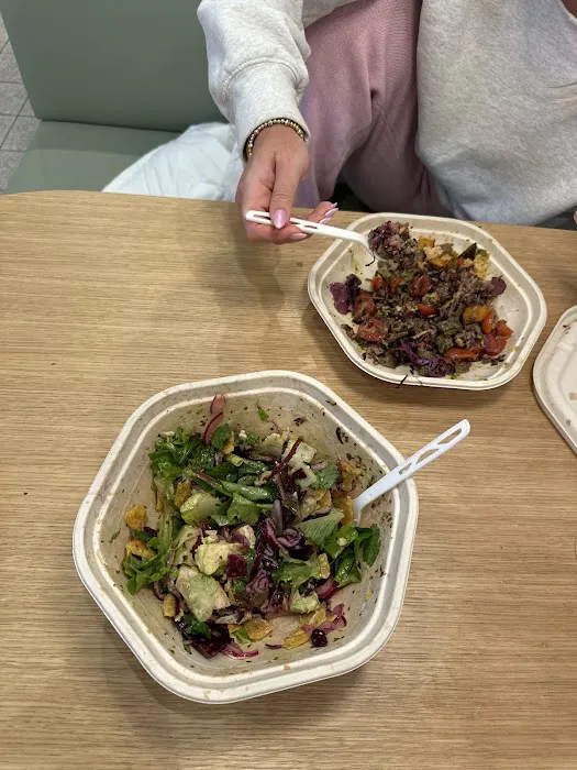 sweetgreen Picture 7