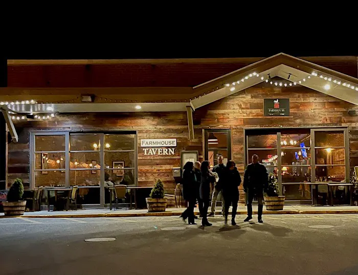 Farmhouse Tavern Picture 1