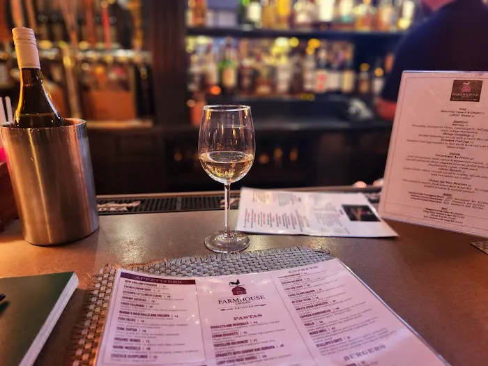 Farmhouse Tavern Picture 9