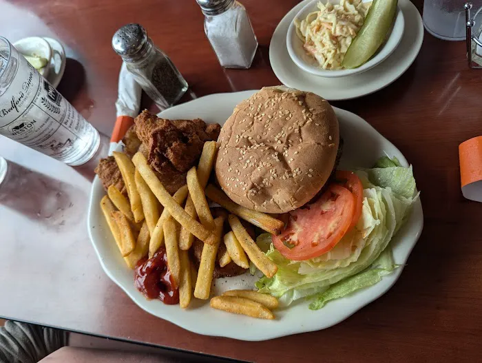 The Bedford Diner Picture 4