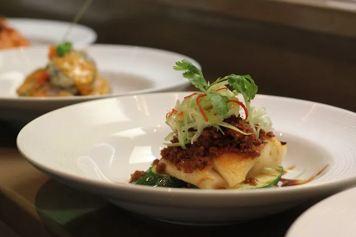 Tzen Asian Bistro Picture 9