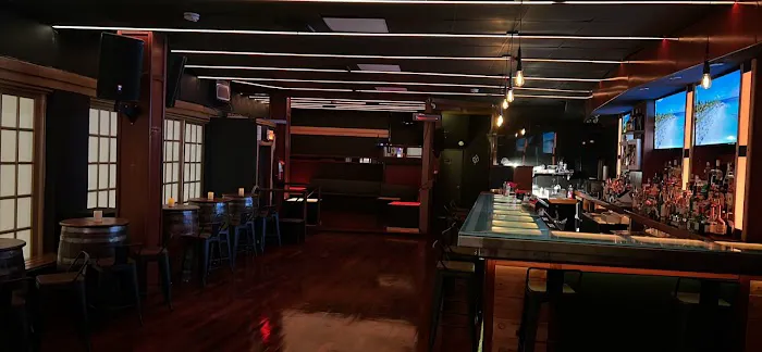 Luna lounge Picture 9