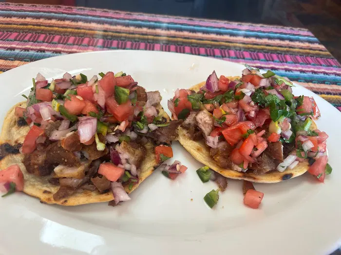 Buen Gusto Restaurant Picture 5