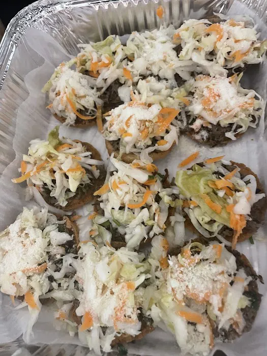 Buen Gusto Restaurant Picture 3