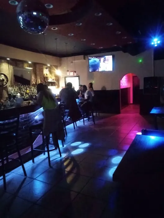 Guadalajara Restaurant & Bar Picture 2