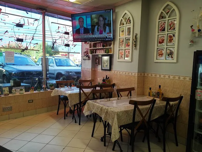 Pizza Mediterranean Picture 2