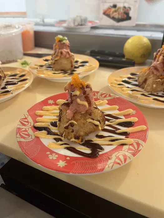 SHUMI REVOLVING SUSHI Picture 4