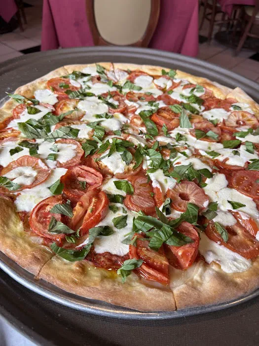 Testo's Pizzeria & Restaurant Picture 10