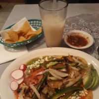 El Tenampa Restaurant ico