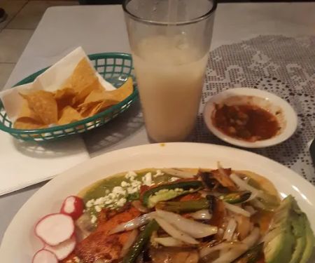 El Tenampa Restaurant