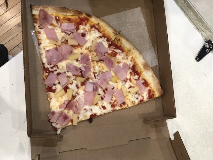 La Margarita Pizzeria Picture 8