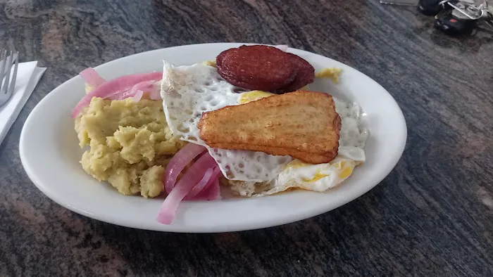 Caridad Restaurant Picture 7