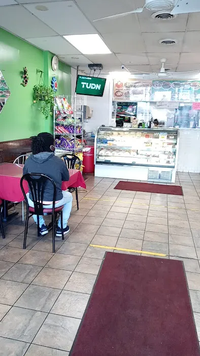 Mi Mexico Lindo pizzeria and restaurant llc Picture 5