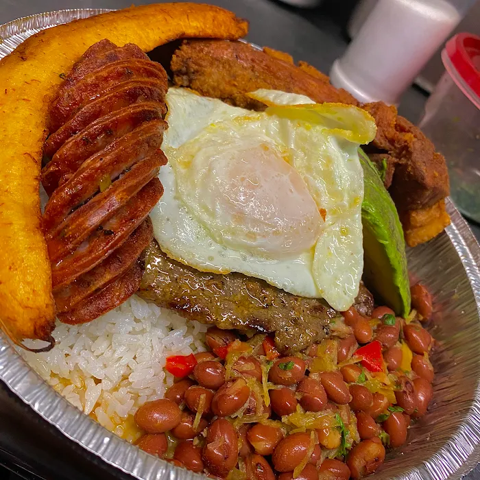 Karen's Ecuadorian Restaurant Picture 6