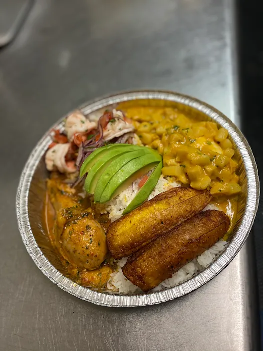 Karen's Ecuadorian Restaurant Picture 8