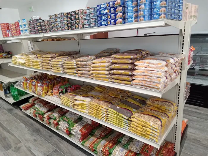 ECUAEXPRESS GROSERY LLC Picture 10