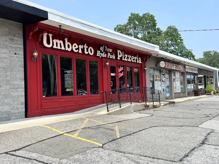 Umberto's Pizzeria Picture 6