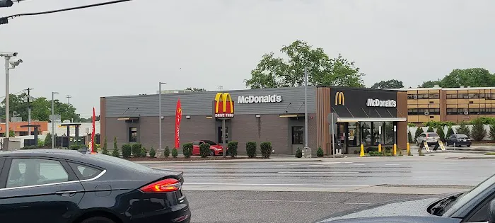 McDonald's Picture 2