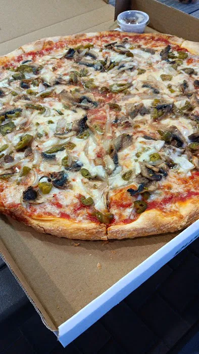 Gustoso Pizzeria & Island Wings Picture 1