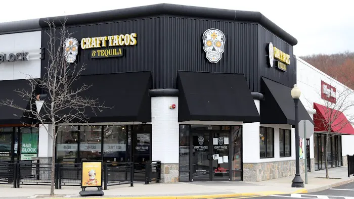 Craft Tacos & Tequila Picture 10