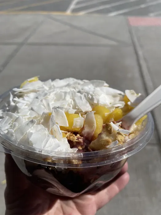 Blend Smoothie and Salad Bar- Mohegan Lake Picture 1