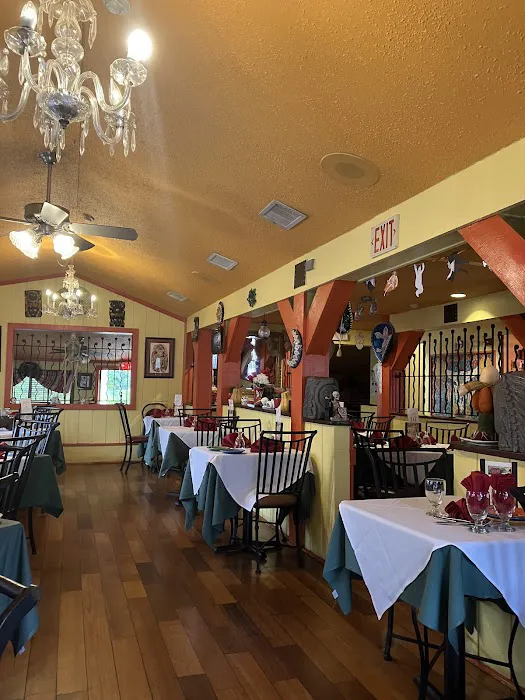 Hacienda Lopez Picture 5