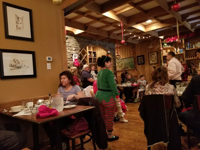 Little Sorrento Picture 7