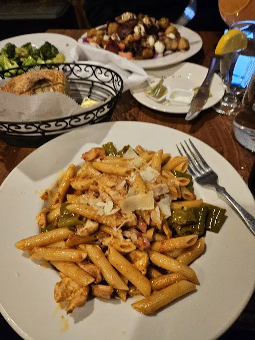 Little Sorrento Picture 9