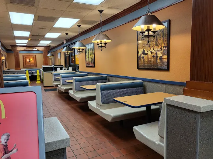 McDonald's Picture 9