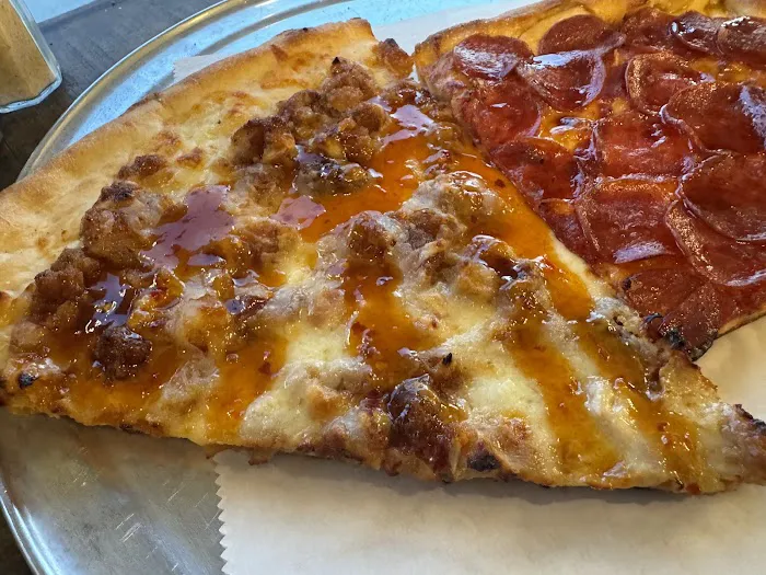 Slice Pizzeria Picture 4